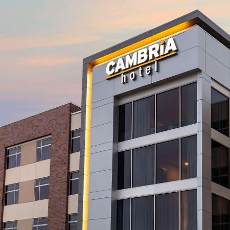 Cambria Hotel Omaha Downtown Kültér fotó