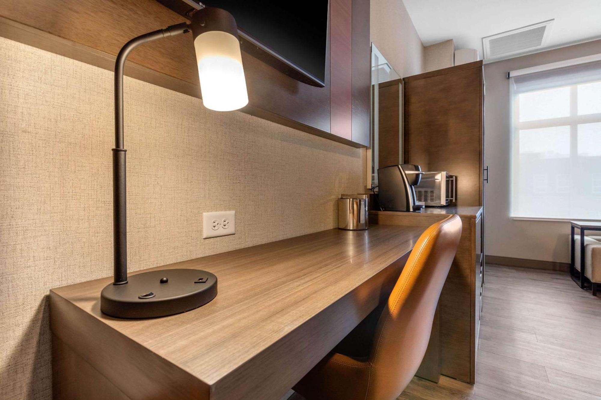 Cambria Hotel Omaha Downtown Kültér fotó